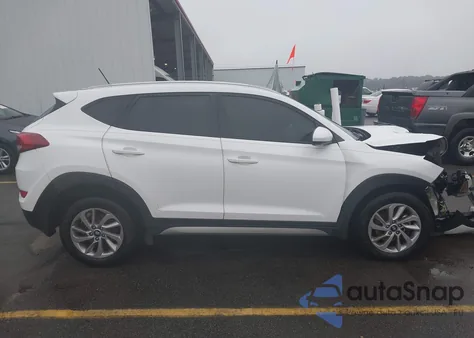 2017 Hyundai Tucson Limited/Sport And Eco/Se z USA, uszkodzony, nr VIN KM8J33A46HU343250